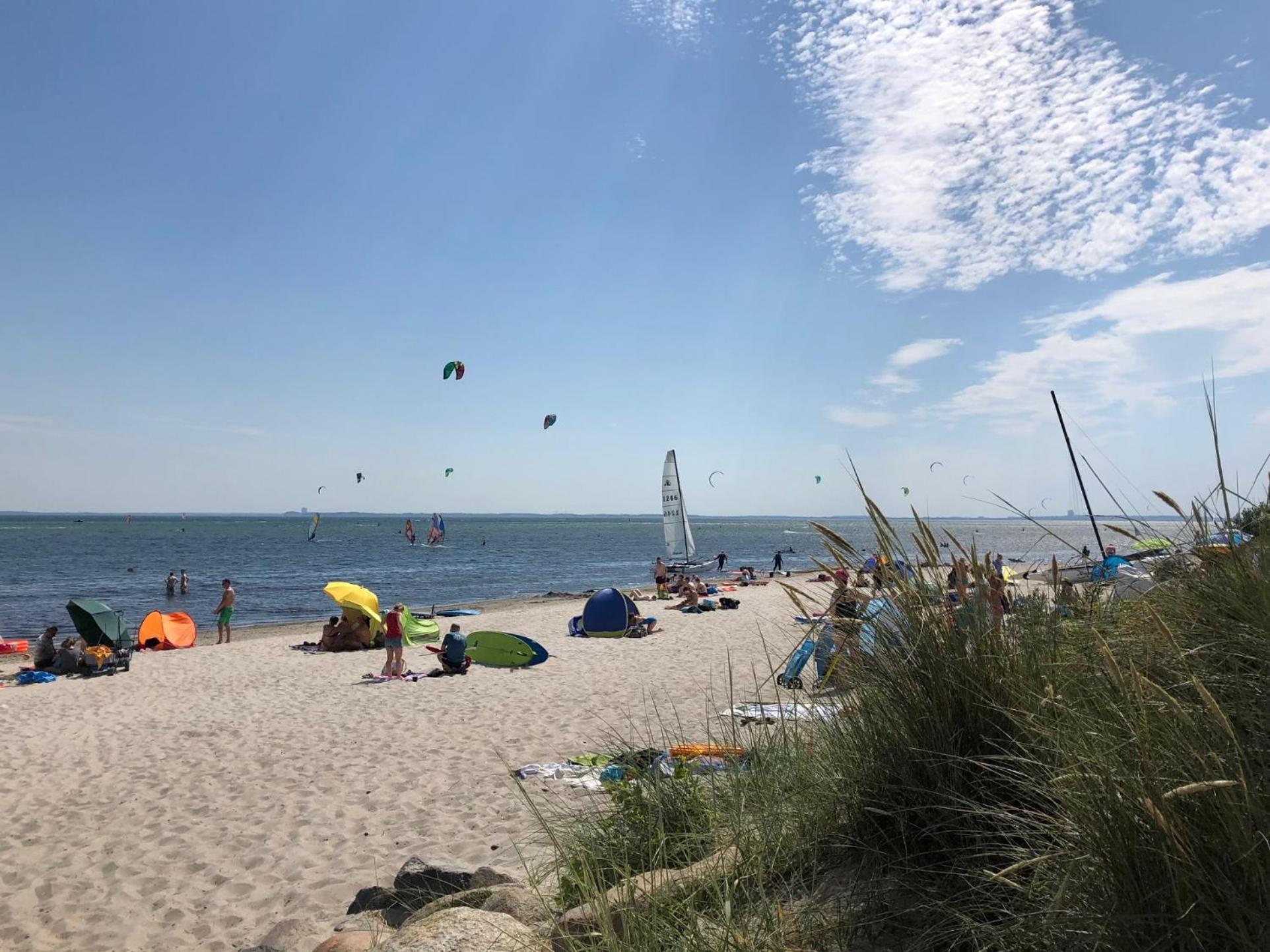 Feriendorf Suedstrand Haus 09 Пелцерхакен Екстериор снимка